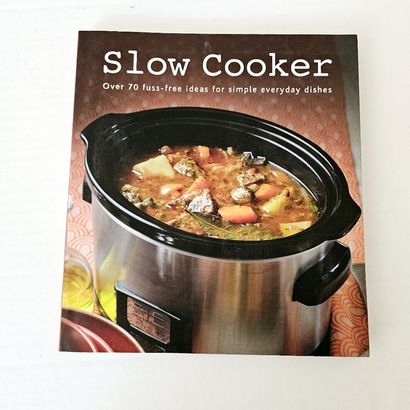 Slow Cooker cook book 70 recipes soft cover 2011 Parragon books - Picture 1 of 13